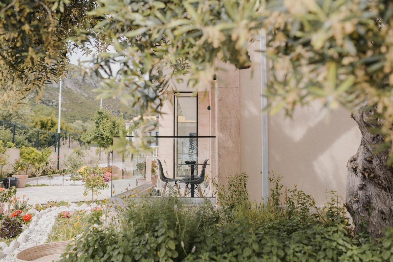 Vila Natali Himarë Exteriér fotografie
